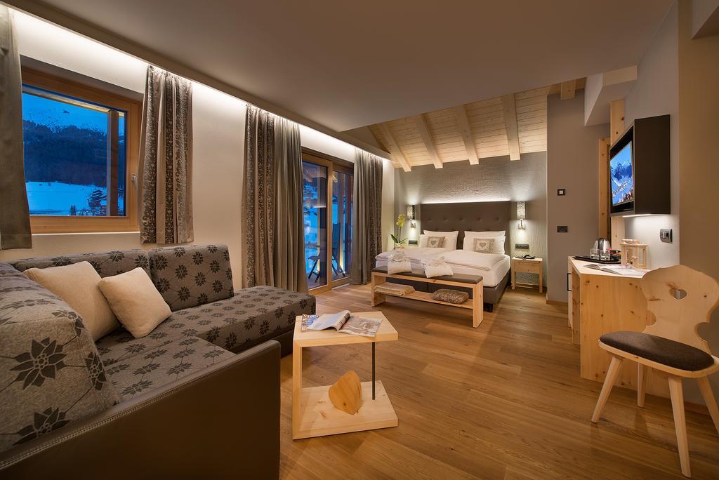 Hotel Roberta Alpine Adults Only Ливиньо Екстериор снимка
