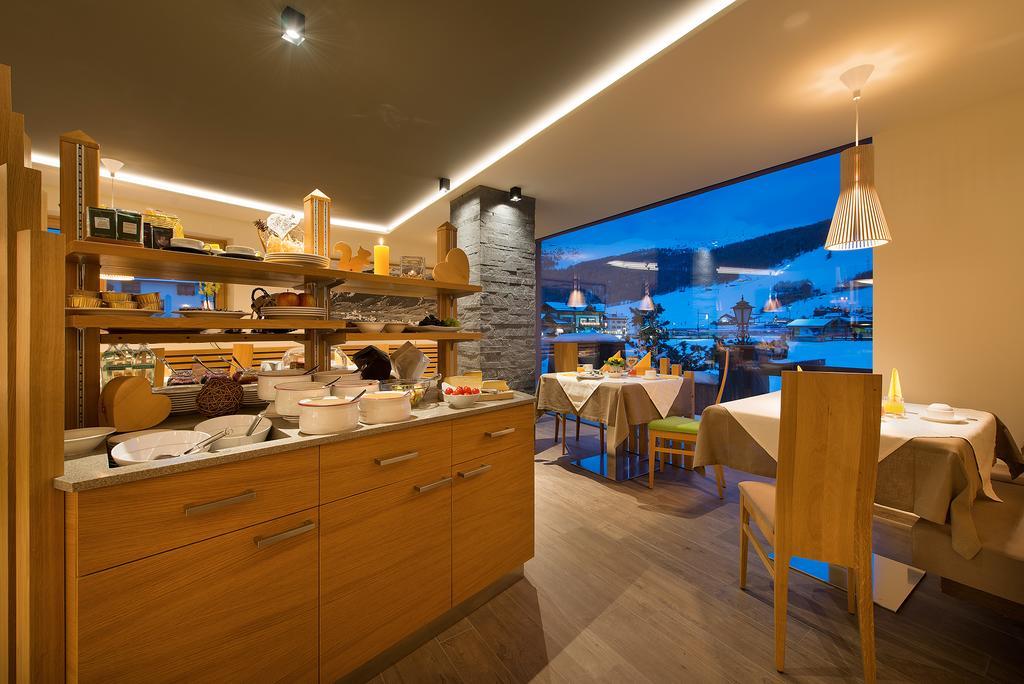 Hotel Roberta Alpine Adults Only Ливиньо Екстериор снимка